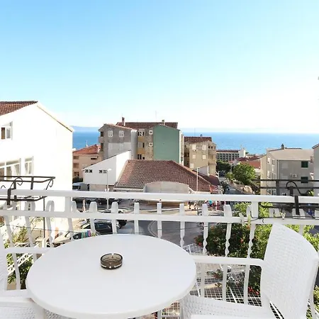 Zora 3* Μακάρσκα