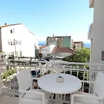 Casa de hóspedes Zora Makarska