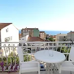 Zora Casa de hóspedes