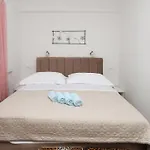 Zora Casa de hóspedes 3*