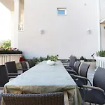Casa de hóspedes Zora Makarska