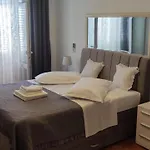 Zora Casa de hóspedes 3*