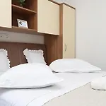 Zora Casa de hóspedes Makarska