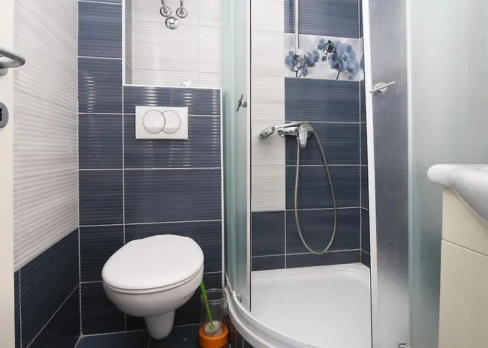 Zora ゲストハウス マカルスカ