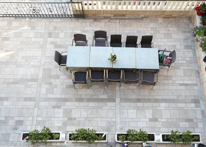 Zora ゲストハウス 3*