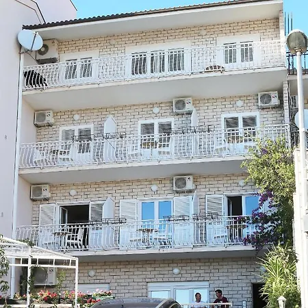 Pensjonat Zora Makarska