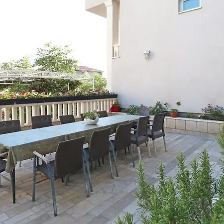 Pensjonat Zora Makarska