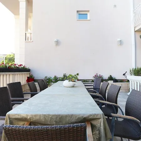 Pensjonat Zora Makarska