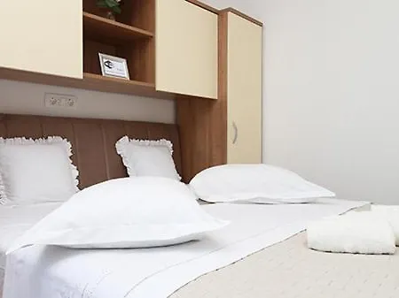 Zora Pensjonat Makarska