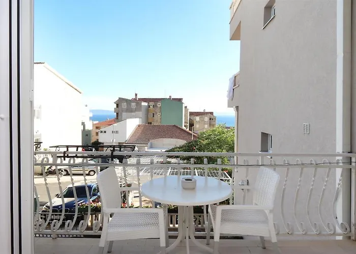 Zora Gasthof Makarska